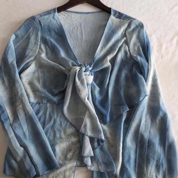 NWT Dazy Women's Blouse Blue Cropped Flowy Summer, Medium - Picture 3 of 7